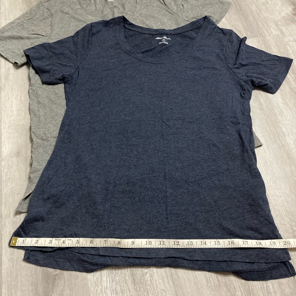 Eddie Bauer 2 Shirt Lightweight Grey and Blue Bundle Medium - Picture 6 of 13